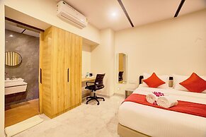 Gateway Transit Hotel