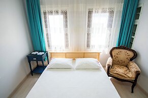 ALAYBEY GUEST HOME