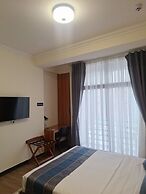 Point Central Hotel
