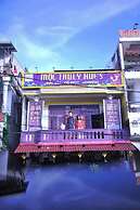 Moc Truly Hue Homestay