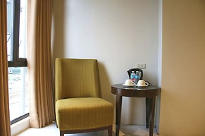 LuxeLite Suites Pasay