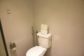 LuxeLite Suites Pasay