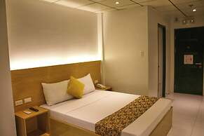 LuxeLite Suites Pasay