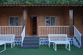 THE GREEN HILL RESORT