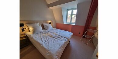Mustard Hostel