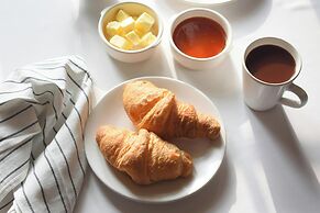 Mustard Hostel
