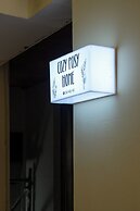 CozyPosy Premier Apartment