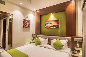Club Central Hotel