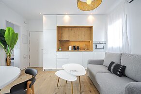 Vallecano Apartments by Olala Homes