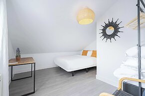 Vallecano Apartments by Olala Homes