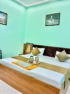 Atharv hotel
