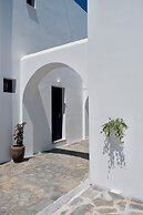 Cycladic Charm