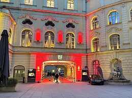 Hotel Deutsches Theater Landwehrstraße