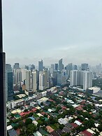 Penthouse 2 bedroom unit with balcony