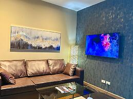 Penthouse 2 bedroom unit with balcony