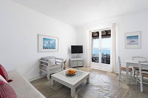Acres Sunset Residence