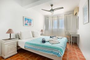 Acres Sunset Residence