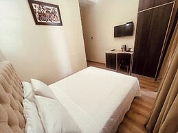 Hotel Griboedov