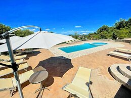 Charming Villa in Umbria - Sleeps 16 - Lake View - Pool, Jacuzzi and E