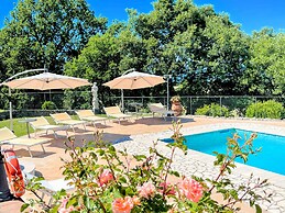 Charming Villa in Umbria - Sleeps 16 - Lake View - Pool, Jacuzzi and E