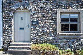 Fern Cottage - 2 Bedroom Cottage - St. Florence
