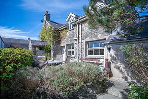 Fern Cottage - 2 Bedroom Cottage - St. Florence