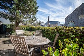 Fern Cottage - 2 Bedroom Cottage - St. Florence