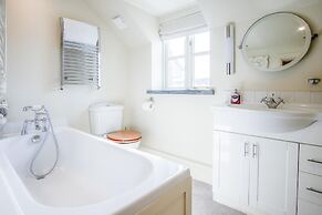 Fern Cottage - 2 Bedroom Cottage - St. Florence