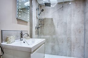 Waterfront 2 - 2 Bedroom Apartment - Wisemans Bridge