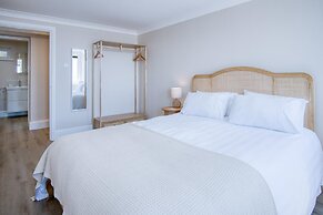 Waterfront 2 - 2 Bedroom Apartment - Wisemans Bridge
