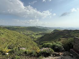 Hilltop Lodge - Lalibela