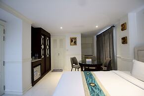 Sasha House-Hotel-Senanikom