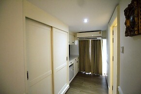 Sasha House-Hotel-Senanikom