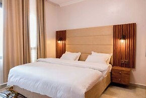 Tranquil Point Residence