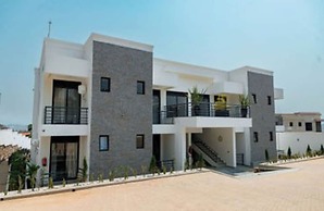 Tranquil Point Residence