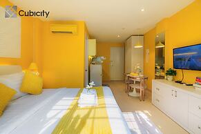 Cubicity Metro House