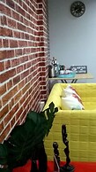 Nature Home Hostel & Cafe