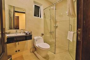 Dalat Paradise Hotel