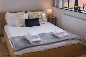 City Centre Spacious Apartment - Birmingham