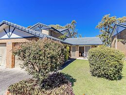 Kirra Shores Coastal Hideaway