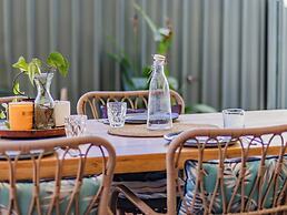 Kirra Shores Coastal Hideaway