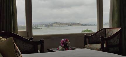 Pichola Lake Retreat