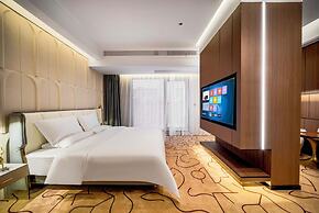 Pilot Hotel