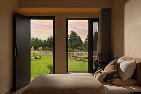 LiJiang Mountion Spring Resort