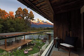 LiJiang Mountion Spring Resort