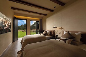 LiJiang Mountion Spring Resort