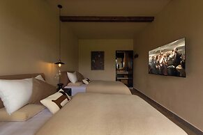 LiJiang Mountion Spring Resort