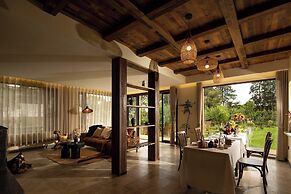 LiJiang Mountion Spring Resort