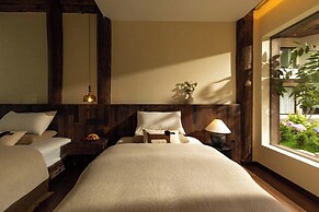 LiJiang Mountion Spring Resort