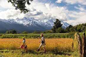 LiJiang Mountion Spring Resort